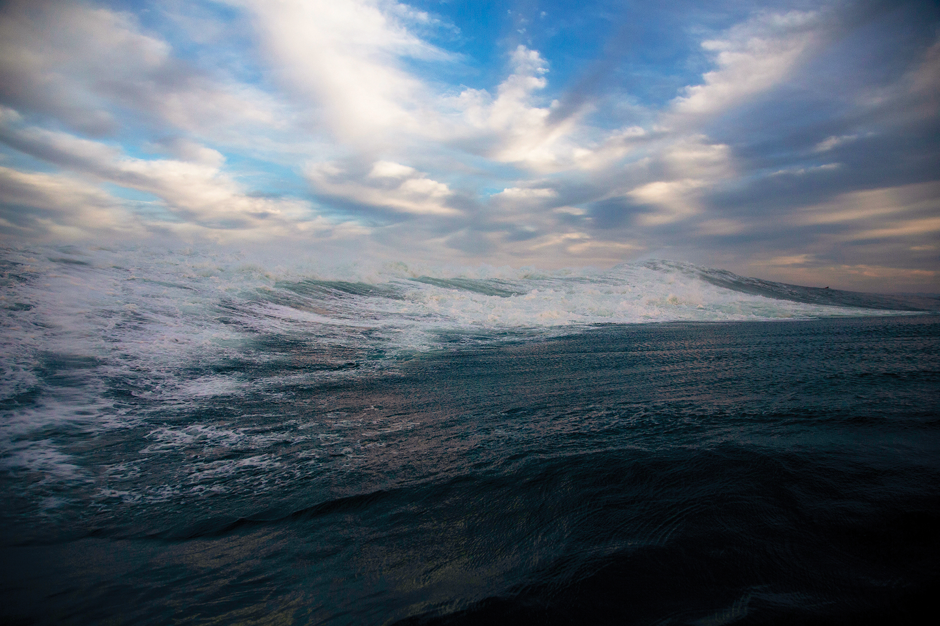 The Pacific Ocean from Northern California; waves and sky