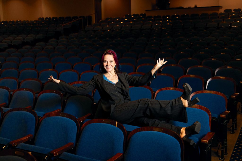 Alison Friedman ’02